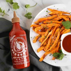 Hot Sriracha - Extra Garlic, 455ml Southeast Asian Ingredients|Sauces & Condiments