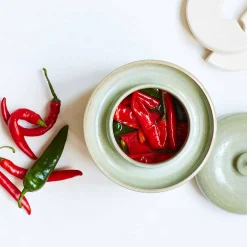 Outlet Handmade Stoneware Fermenting Crock in Green 2 litre Pickling, Preserving & Fermenting Jars