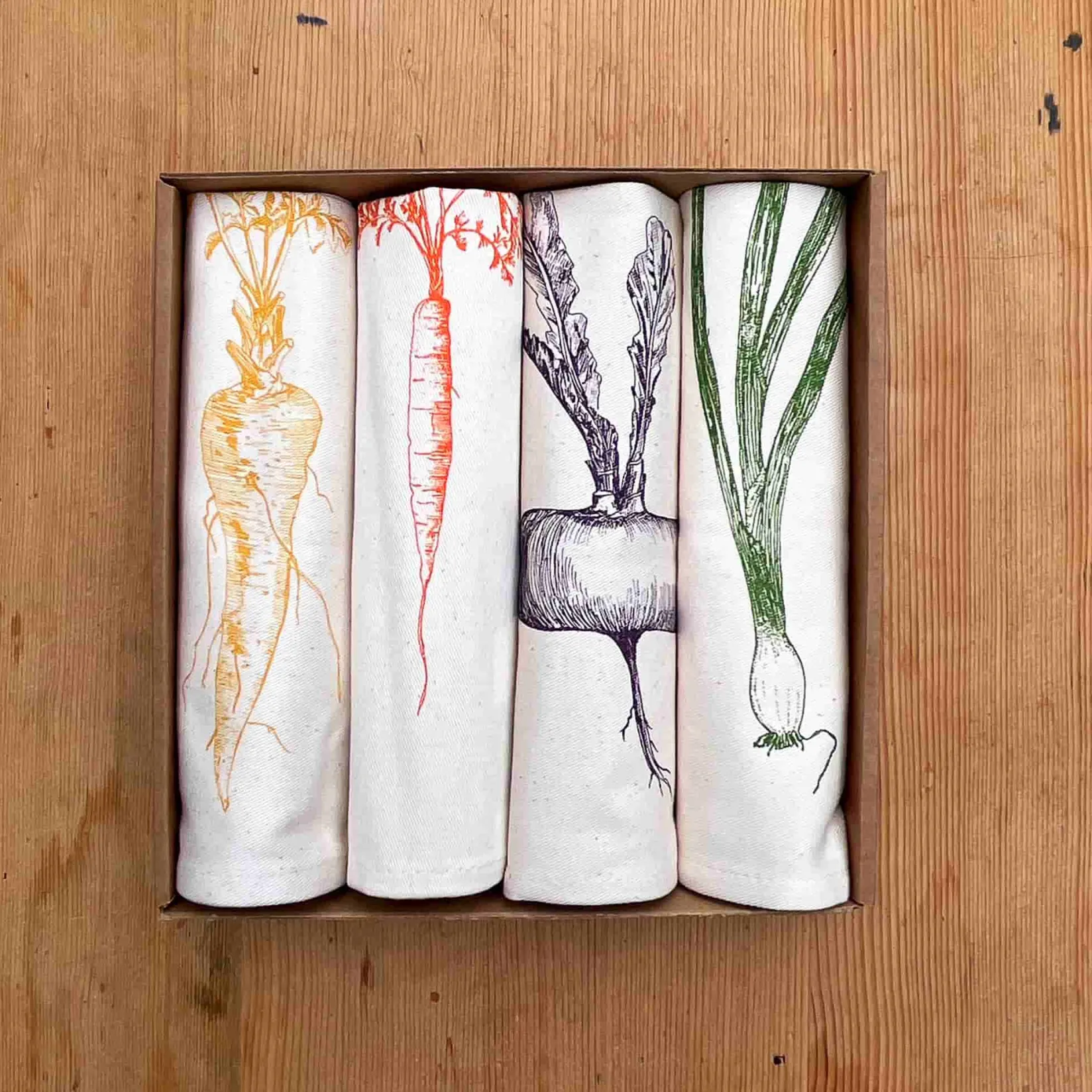 Clearance Set of 4 Root Vegetable Napkins Table Setting|Kitchen Textiles & Clothing