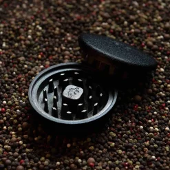 New "SPICE" Cast Iron Grinder Table Setting|Kitchen Tools & Utensils